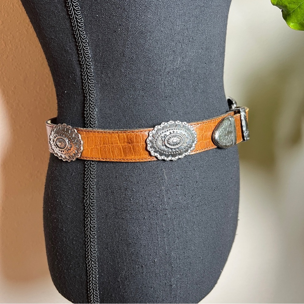 Women’s Western Silver Antique Tone Concho Reptile Embossed Brown Belt 30 - Picture 13 of 15